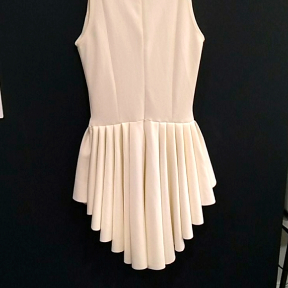 Brittany Deshields  dress - Picture 2 of 2